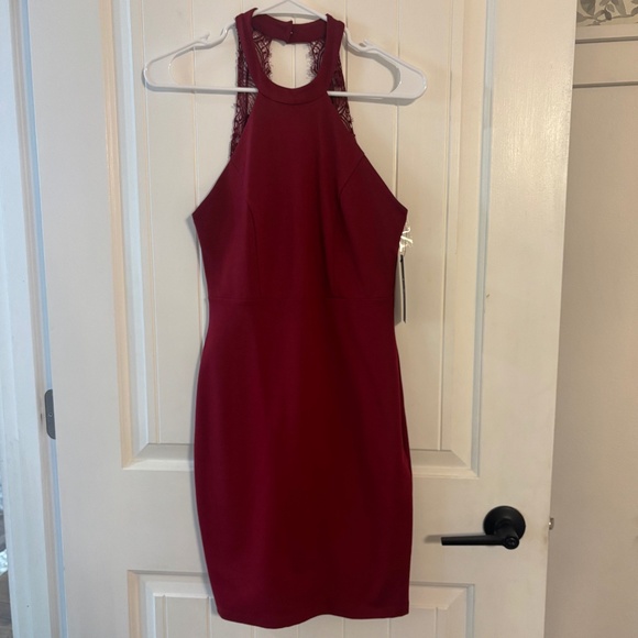 Small Maroon Lulus Dress - BNWT - Picture 1 of 5